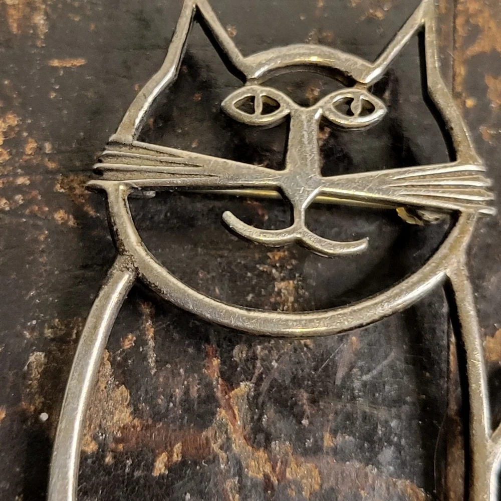 Belinda Woody Sterling Silver Cat Brooch